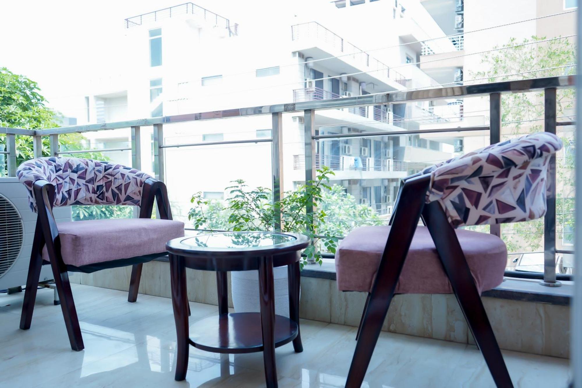 Hotel The Luxe 18 - Golf Course Road غورغاون المظهر الخارجي الصورة